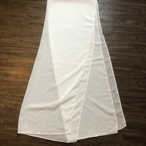 White chiffon wrap/shawl